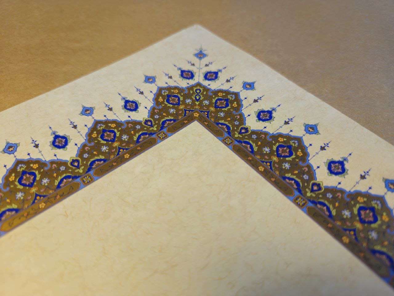 ورق مزخرفة ل 47 × 20 سم